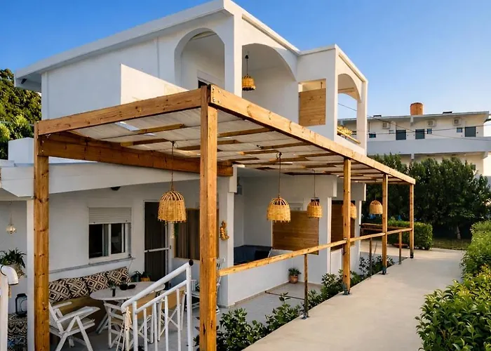 Angelos 3-4 In Rhodes-upper Floor דירה פליראקי